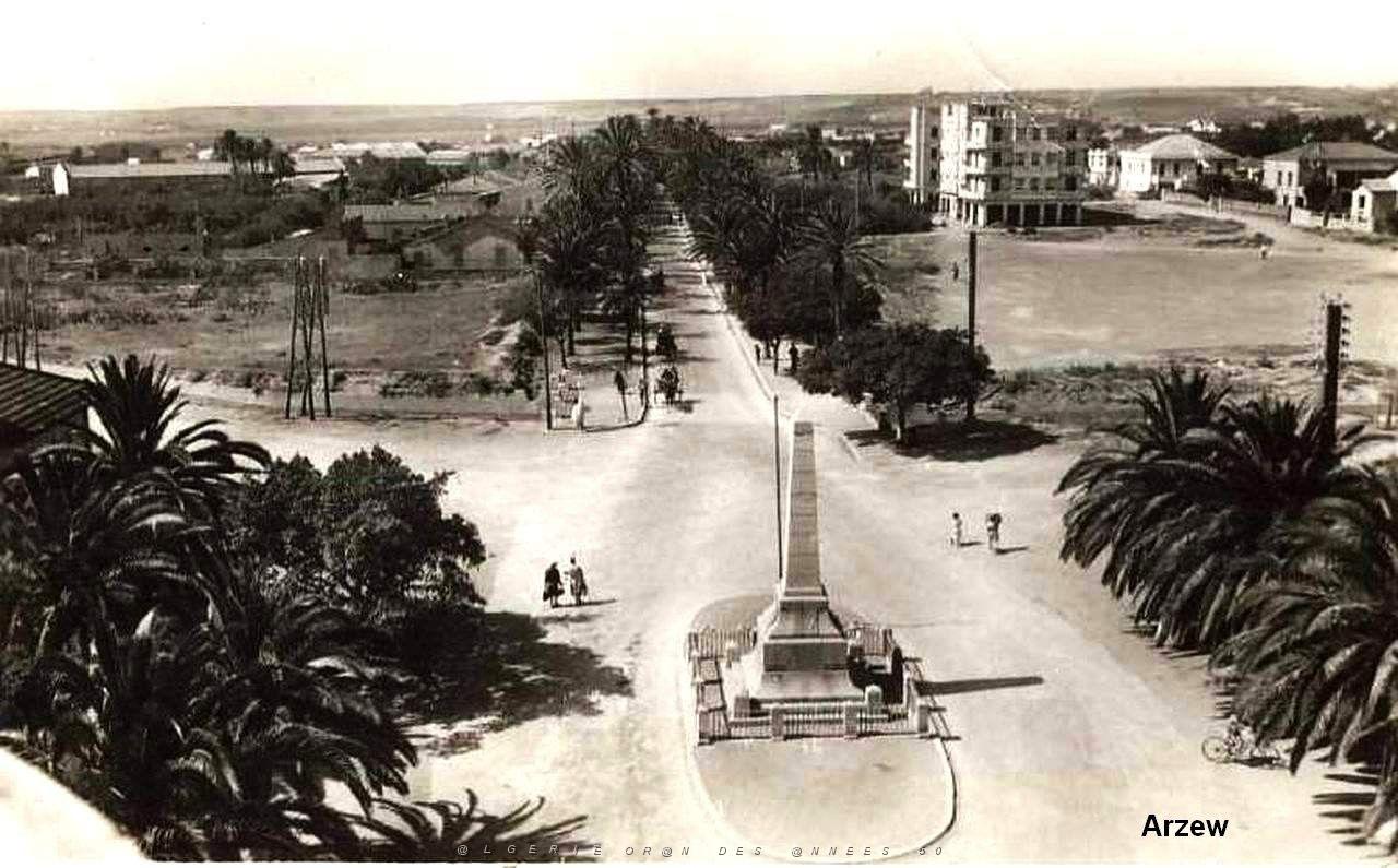 Arzew 627- place de la liberte.jpg